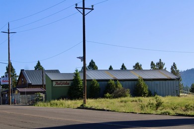 This well-known Westwood landmark sits on 1.26 acres and until - photo 15