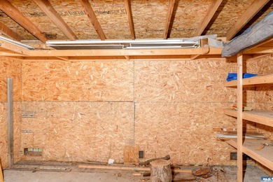 Welcome to 141 Kiwi Lane, a beautifully crafted home offering - photo 21