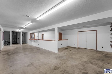 Versatile Commercial Building in Prime Location  Discover an