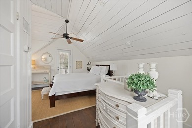 This 6 bedroom 6.5 bathroom property was once a boutique hotel - photo 46