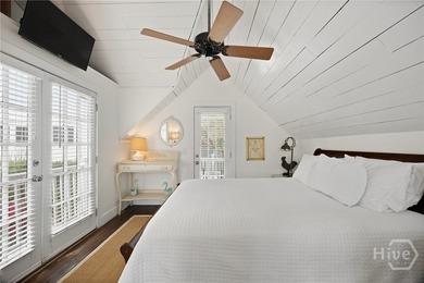 This 6 bedroom 6.5 bathroom property was once a boutique hotel - photo 47