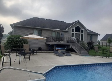 Seller is motivated and will entertain offers! Your chance to - photo 3