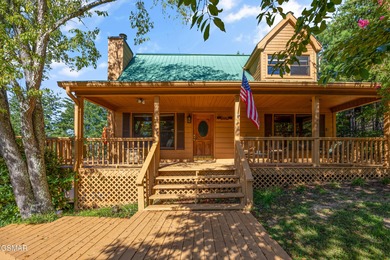 (private lake, pond, creek) Home Active Under Contract in Sevierville Tennessee