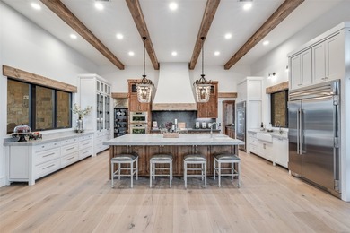 Located just minutes from downtown Denton, this exceptional 247 - photo 7