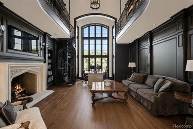 Experience the feeling of a secluded private retreat in this - photo 11