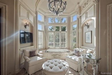 Experience the feeling of a secluded private retreat in this - photo 16