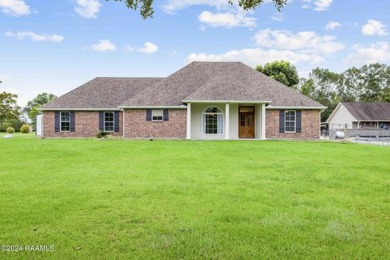 Lake Peigner Home For Sale in New Iberia Louisiana