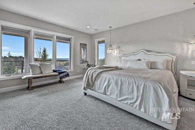 One-of-a-kind foothills home with RV garage. Spectacular view of - photo 22