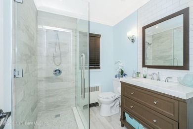 Charming detached ranch with fully finished detached garage - photo 26