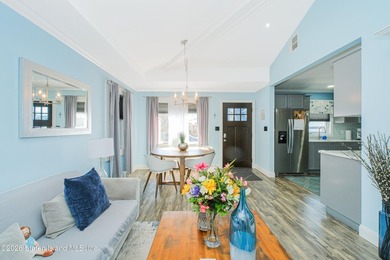 Charming detached ranch with fully finished detached garage - photo 28
