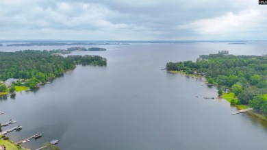 Welcome to your dream lakeside retreat on the stunning Lake - photo 2