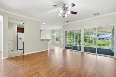 Discover the lifestyle so many retirees and active adults are - photo 4