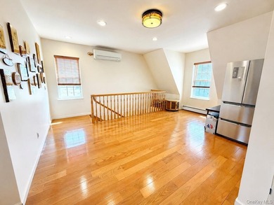 LOCATION LOCATION LOCATION !!!!! PROPERTY located at RIGHT BY - photo 8