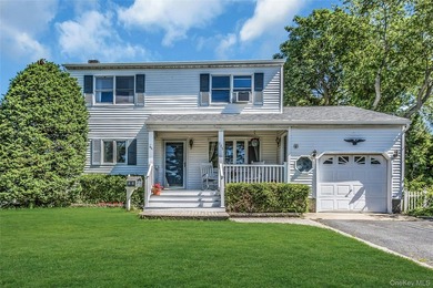 WELL LOVED AND READY FOR REFRESHING. 4 BR, 2 BATH, LR, DINING - photo 2
