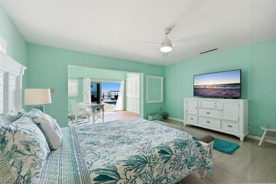 Unobstructed views of the bay. You, too, can wake up to this - photo 23