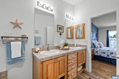 Welcome to this beautifully maintained 3-bedroom, 2-bath - photo 29