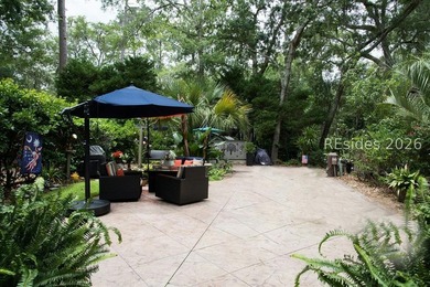 Experience the perfect blend of privacy and convenience on this - photo 2