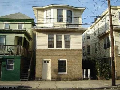 Great investment opportunity in the heart of Atlantic City! This - photo 1