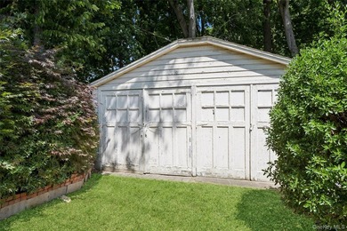 Welcome to this charming 2-bedroom, 1-bath In-Line Ranch - photo 13