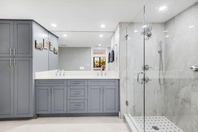 Experience the pinnacle of seaside living in this exquisitely - photo 15