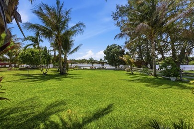 Welcome to this charming 3-bedroom, 2.5-bathroom waterfront - photo 35