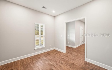 Seller offering $10,000.00 in concessions for closing costs - photo 8