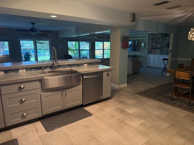 Welcome to this charming 3-bedroom, 2.5-bathroom waterfront - photo 45