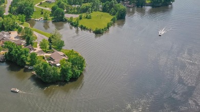 LAKE LIFE is calling! Nestled in the gated Lake Waynoka - photo 47