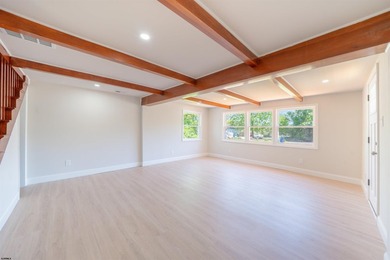 Welcome to 7 Front St, a beautifully renovated 4-bedroom - photo 7