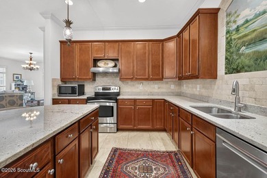 A rare opportunity to own a top-floor, rear corner residence in - photo 11