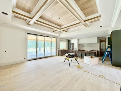 Crafted by award winning Homescapes Builders, this distinguished - photo 17