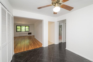 Welcome to this spacious and sun filled large JR 4 Apartment - photo 8