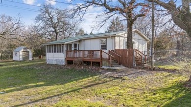 Lake Home For Sale in Chouteau, Oklahoma