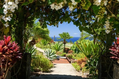 LUXURY PROPERTY AUCTION: 5 -18 AUGUST. Accepting Starting Bids - photo 9