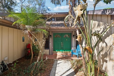 Lake Dora Home For Sale in Tavares Florida