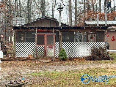 Weiss Lake Home For Sale in Cedar Bluff AL