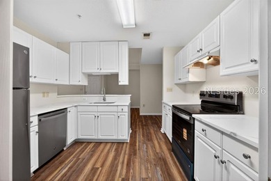 First floor living. Fresh updates. Easy Bluffton location. This - photo 8