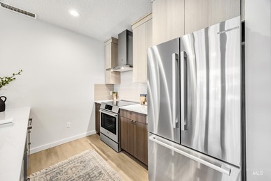 Open House Saturday, March 14: 12-3pm! Welcome to Loft 104, a