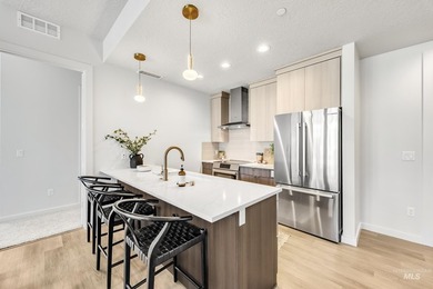 Open House Saturday, March 14: 12-3pm! Welcome to Loft 104, a