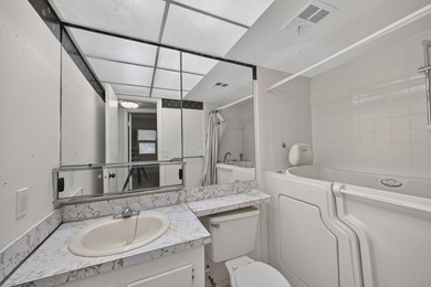 Desirable first-floor end unit in Sunrise Lakes Phase One! This - photo 16