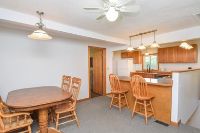 Welcome home to this well-maintained 2-bedroom, 2-bath home - photo 10