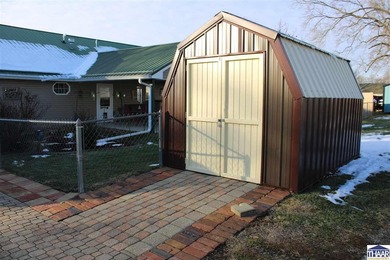 Meticulously maintained custom built 3-bedroom, 3 bath ranch