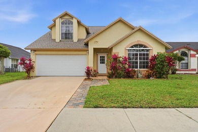 Beautifully updated throughout and move in ready! Open & - photo 48