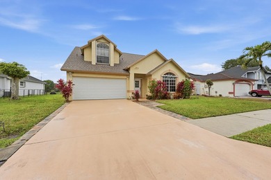 Beautifully updated throughout and move in ready! Open & - photo 49