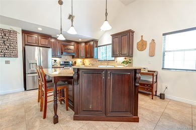 Amazing Huntington Village home perfect for large or extended - photo 6