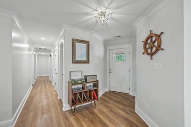 Tucked away on a quiet cul-de-sac, this beautifully renovated - photo 10
