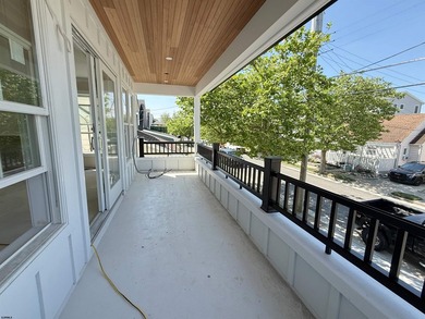 BRAND NEW CONSTRUCTION JUST 3 BLOCKS TO THE BEACH W/ ELEVATOR!! - photo 7
