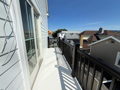 BRAND NEW CONSTRUCTION JUST 3 BLOCKS TO THE BEACH W/ ELEVATOR!! - photo 8