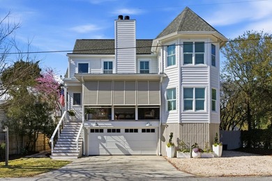 Enjoy effortless island living just steps from everything - photo 1