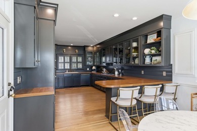 Enjoy effortless island living just steps from everything - photo 4